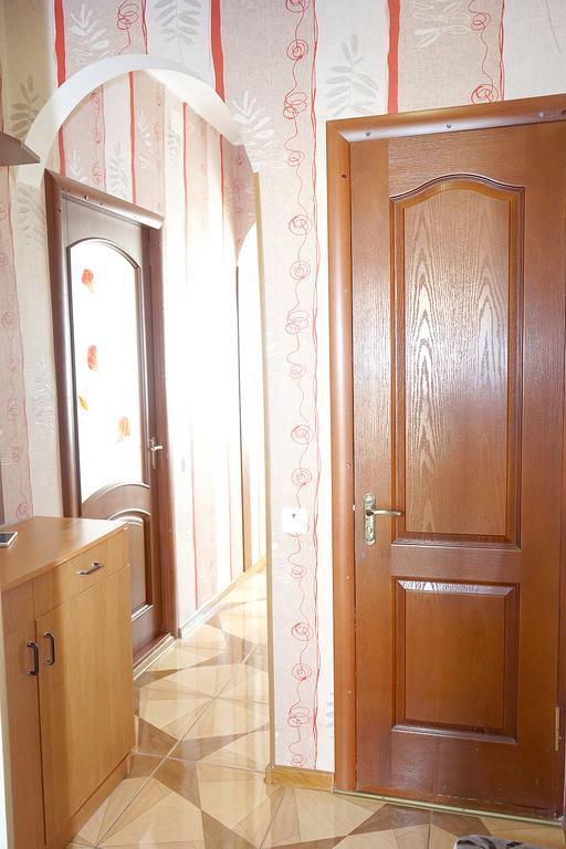 Apartment On Kniaziv Koriatovychiv Kamjanets-Podilskyi Eksteriør billede